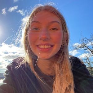 Meet your Posher, Noelle